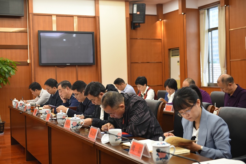 1697505749412.jpg 读书班照片2.jpg